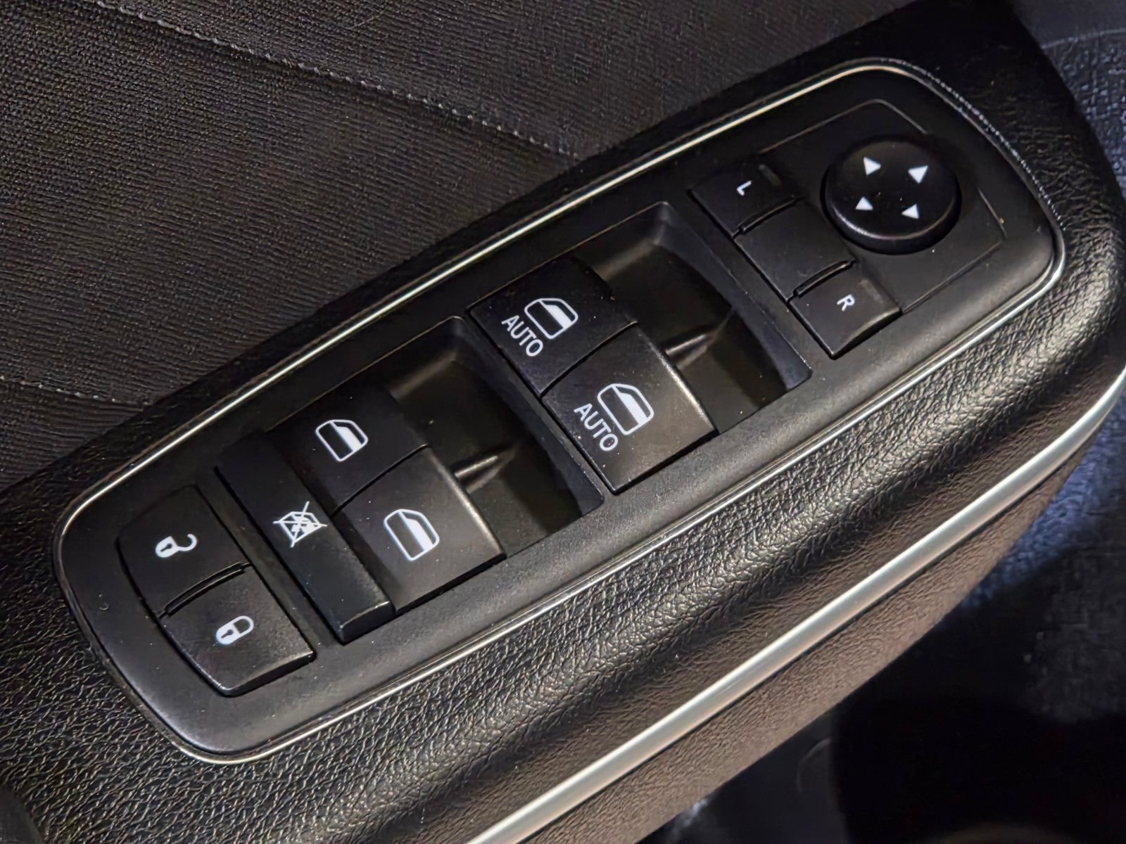 Used 2020 Dodge Charger Scat Pack RWD image 21