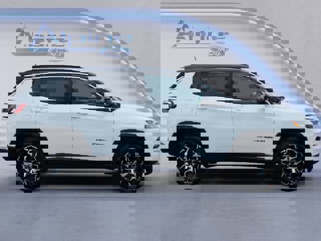 Used 2025 Jeep Compass Limited image 6