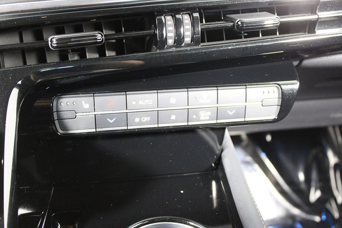 Used 2021 Toyota Mirai w/ Advanced Technology Package RWD image 24