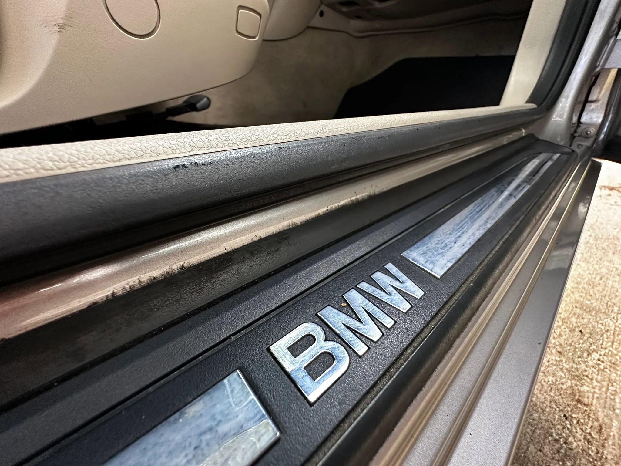 Used 2009 BMW 128i Convertible image 46