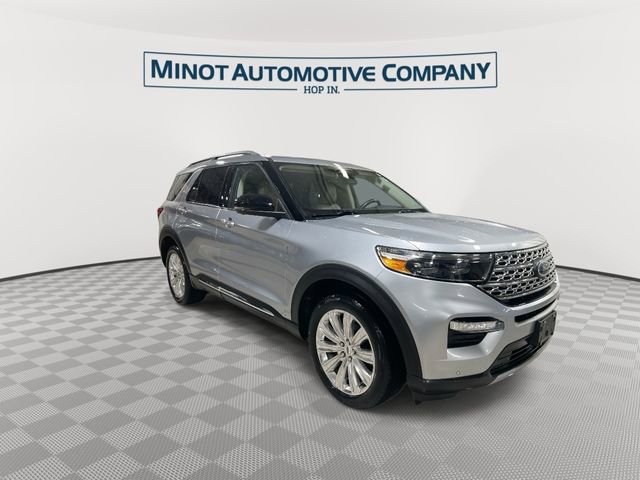Used 2020 Ford Explorer Limited w/ Class III Trailer Tow Package AWD/4WD image 2