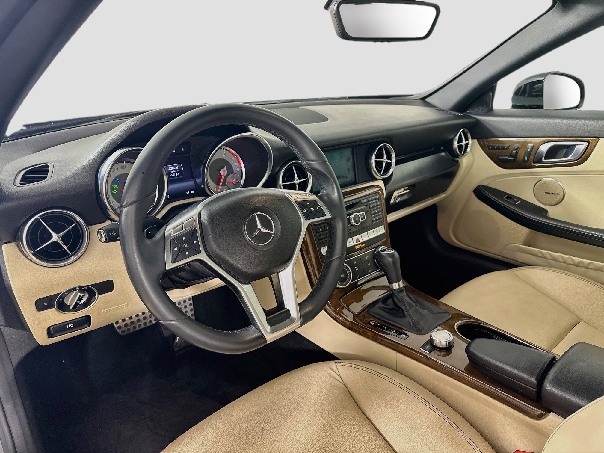 Certified 2015 Mercedes-Benz SLK 250 image 9