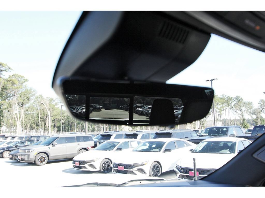 Used 2022 GMC Sierra 1500 AT4 w/ AT4 Premium Package AWD/4WD image 21