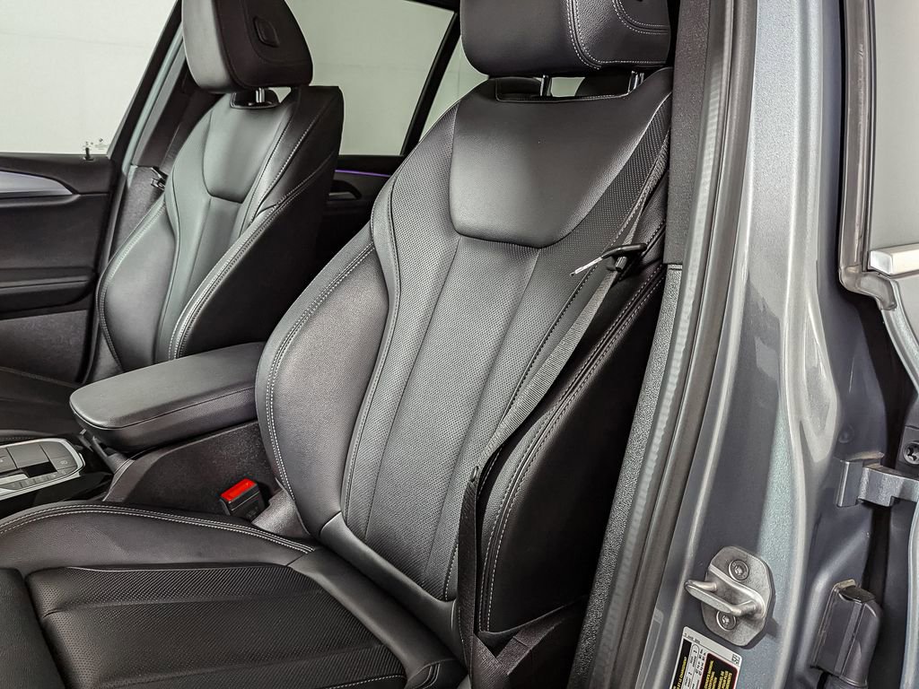 Used 2023 BMW X3 xDrive30i image 16