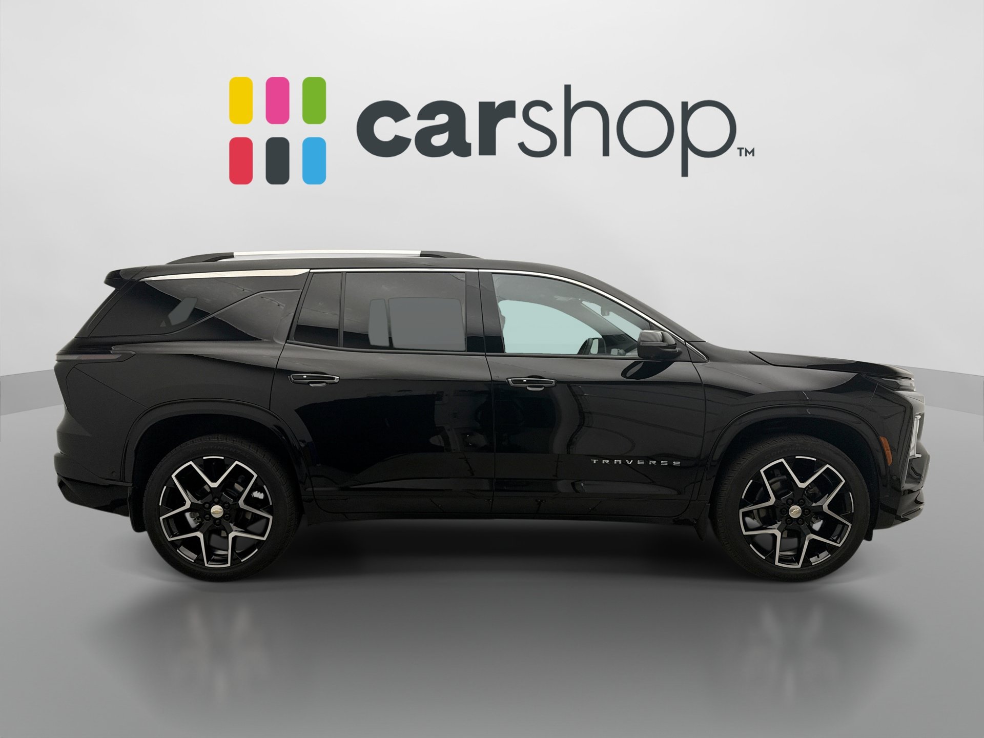 Used 2025 Chevrolet Traverse High Country w/ LPO, Floor Liner Package AWD/4WD image 6