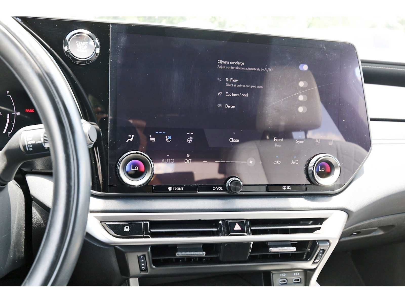 Used 2024 Lexus RX 350 Premium w/ Convenience Package FWD image 24