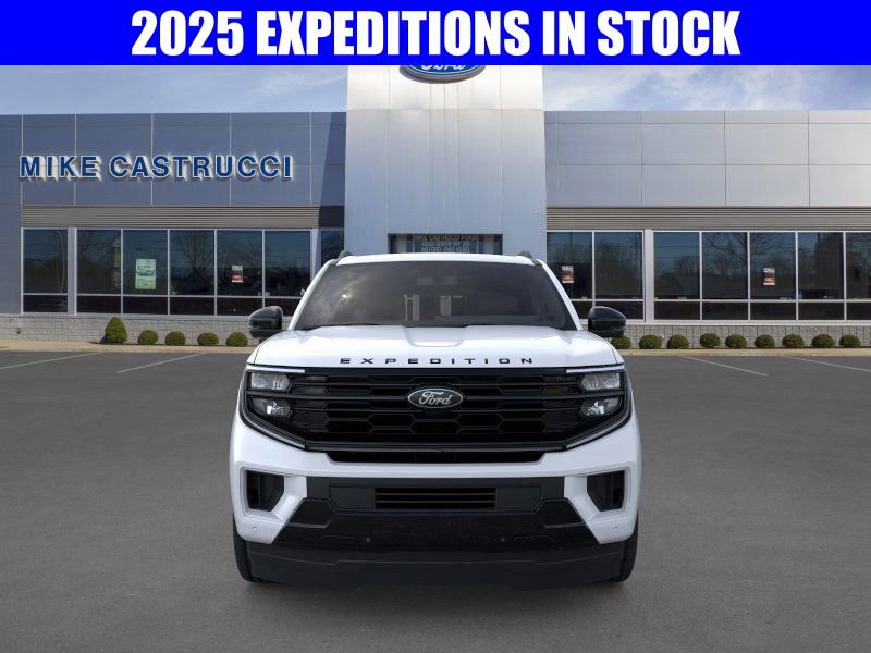 New 2025 Ford Expedition Platinum w/ Stealth Performance Package image 6