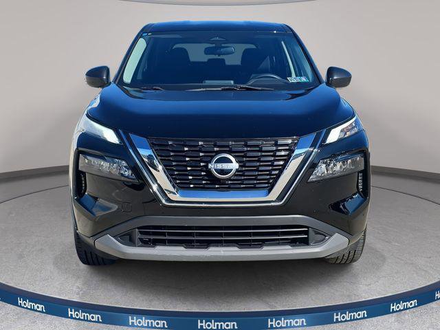 Used 2023 Nissan Rogue S AWD/4WD image 3