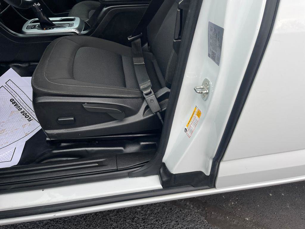 Used 2022 Chevrolet Colorado LT w/ Fleet Safety Package image 20