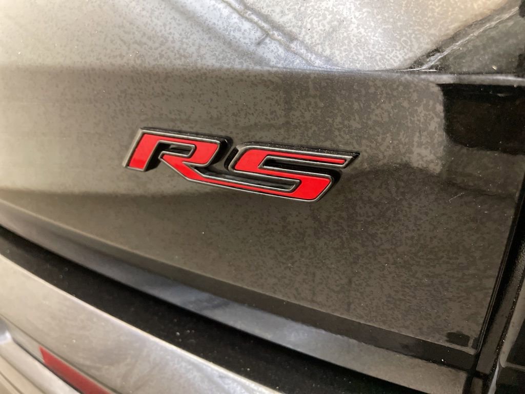 Used 2025 Chevrolet Traverse RS w/ LPO, Floor Liner Package image 7