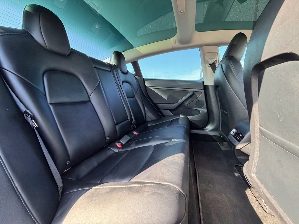 Used 2022 Tesla Model 3 Performance AWD/4WD image 21