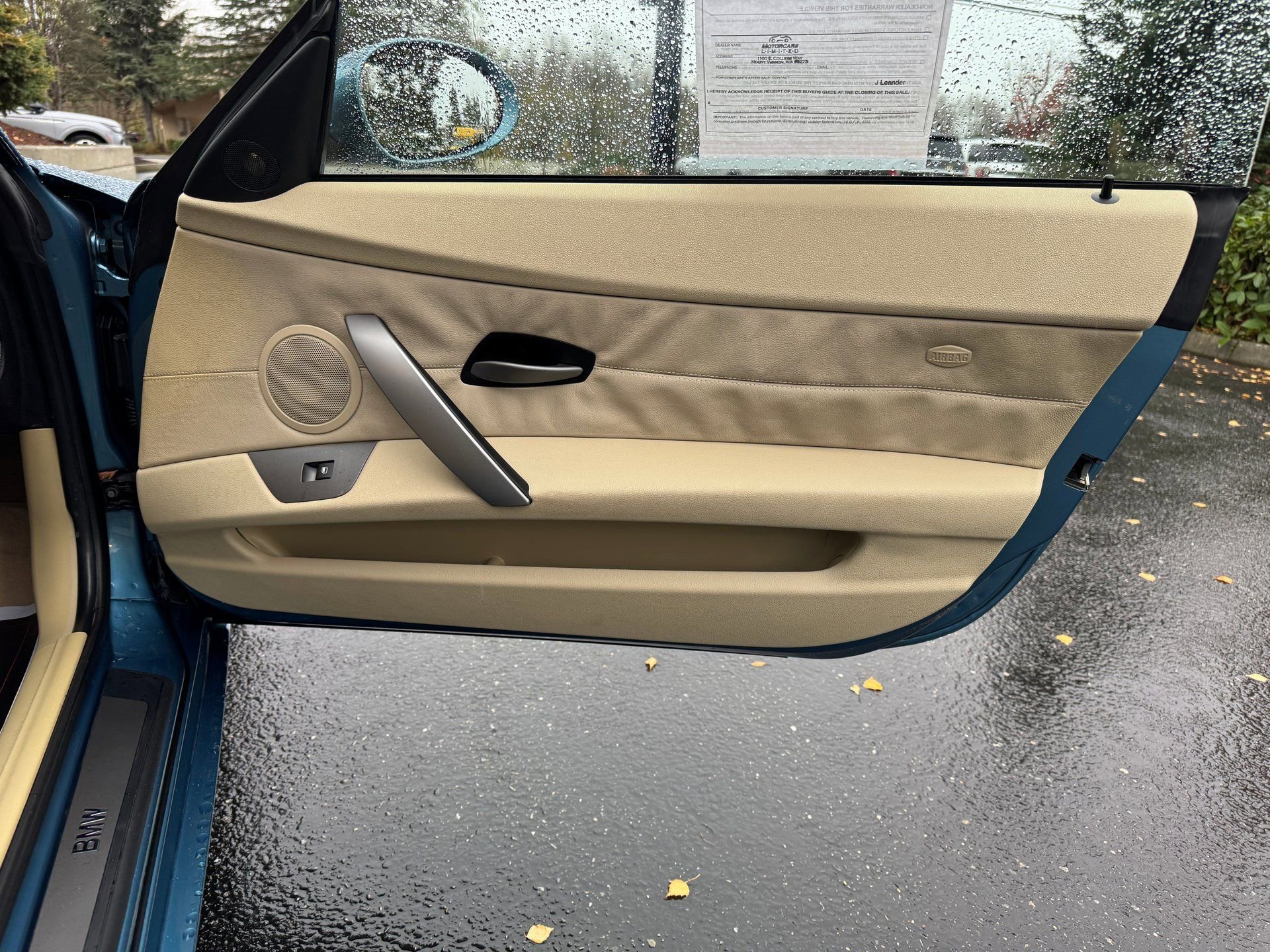 Used 2003 BMW Z4 2.5i image 36