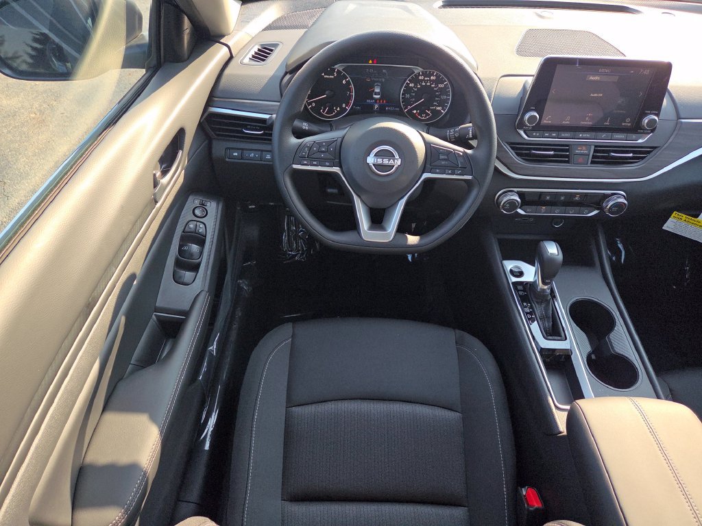 New 2026 Nissan Altima 2.5 SV FWD image 26