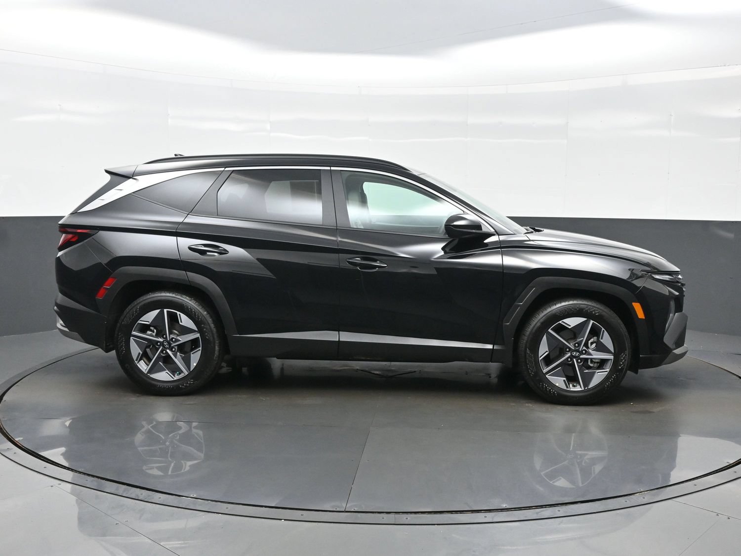 Certified 2026 Hyundai Tucson SEL Plus FWD image 7