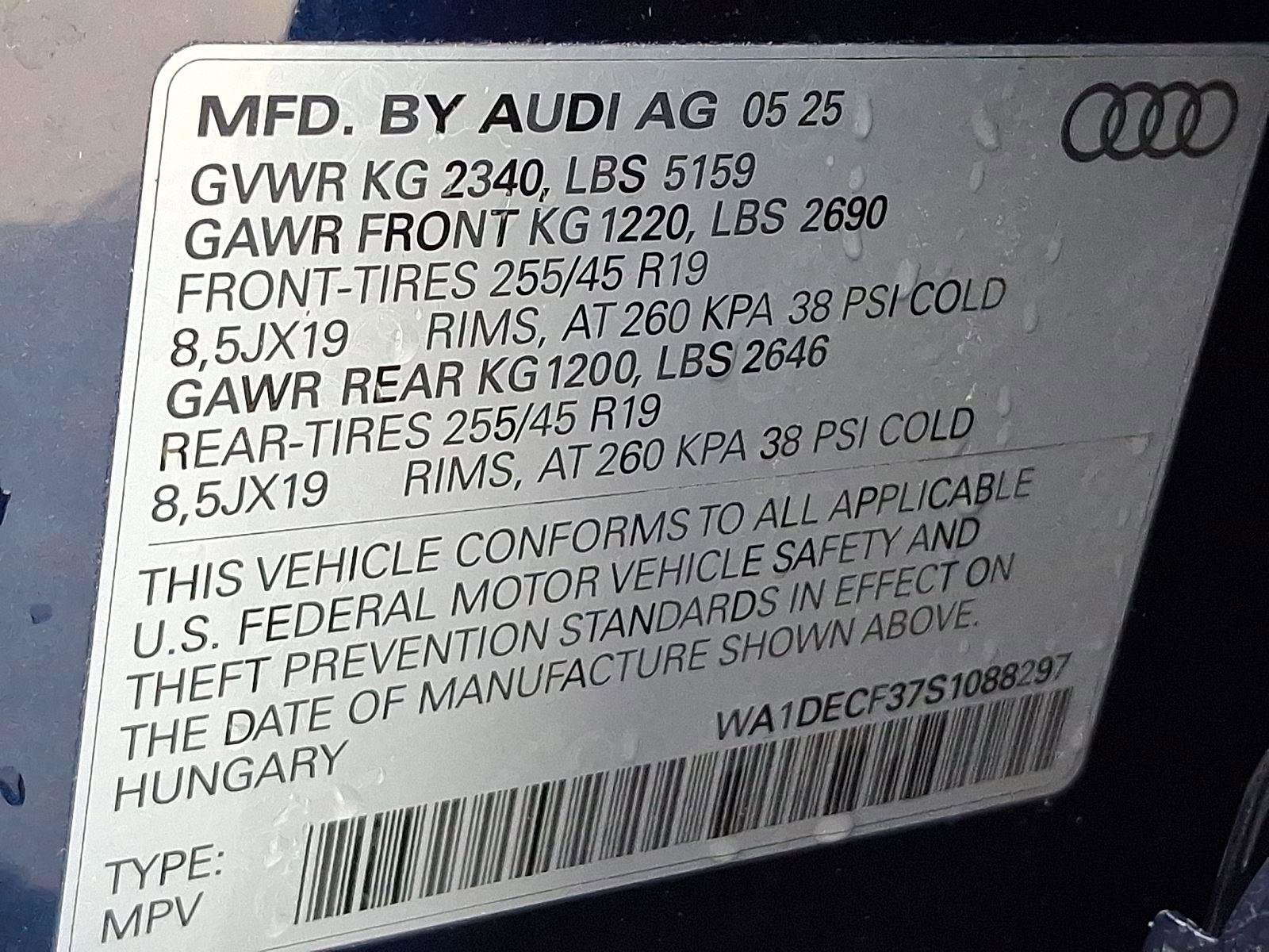 Certified 2025 Audi Q3 2.0T Premium w/ Convenience Package image 27