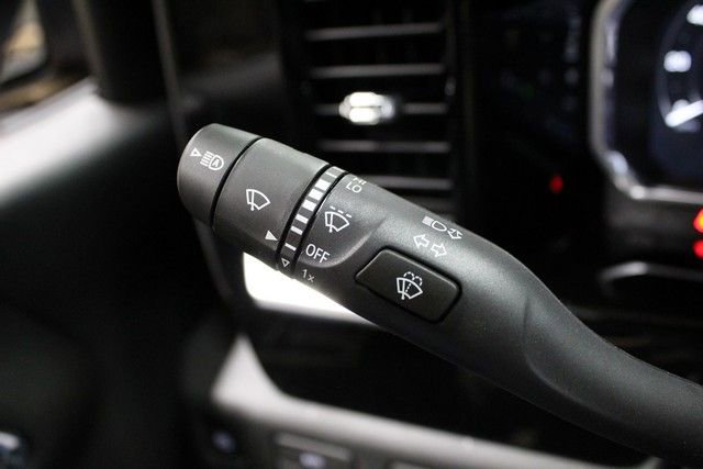 New 2026 GMC Sierra 1500 SLT image 23