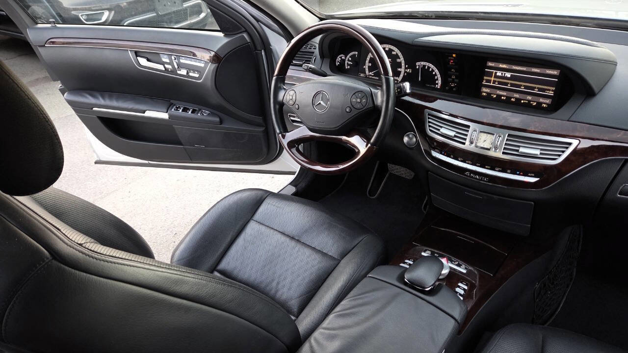 Used 2013 Mercedes-Benz S 550 4MATIC image 48