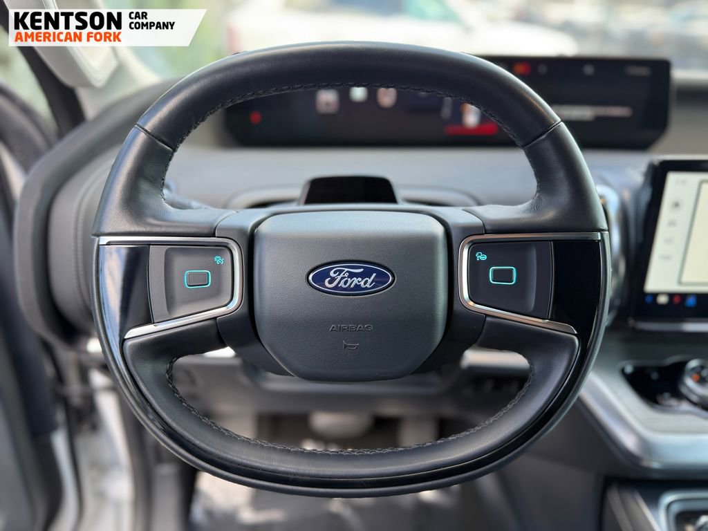 Used 2025 Ford Expedition Max Platinum image 17