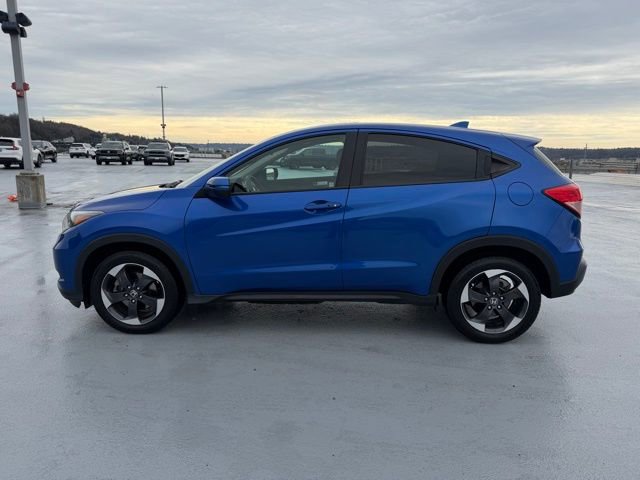 Used 2018 Honda HR-V EX image 2