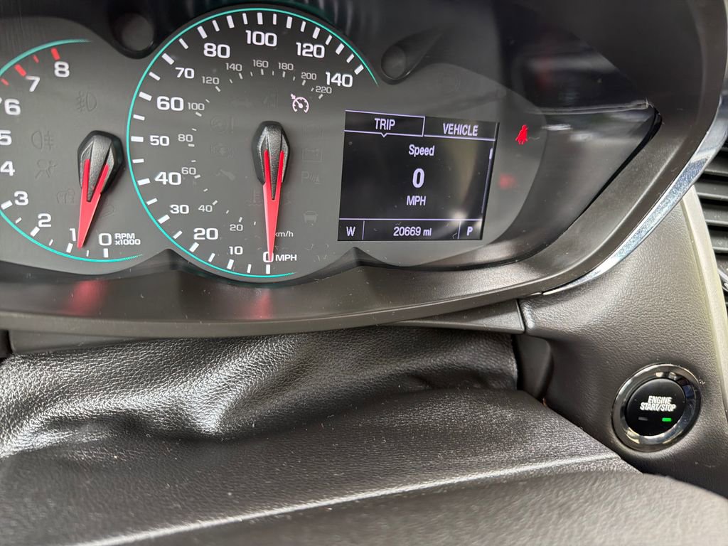 Used 2020 Chevrolet Trax LT w/ Sun & Sound Package FWD image 15