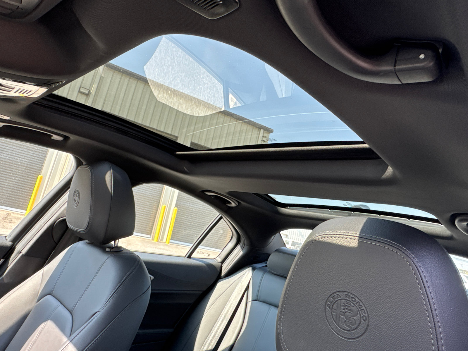 Used 2024 Alfa Romeo Giulia Ti w/ Active Assist Plus Package image 10