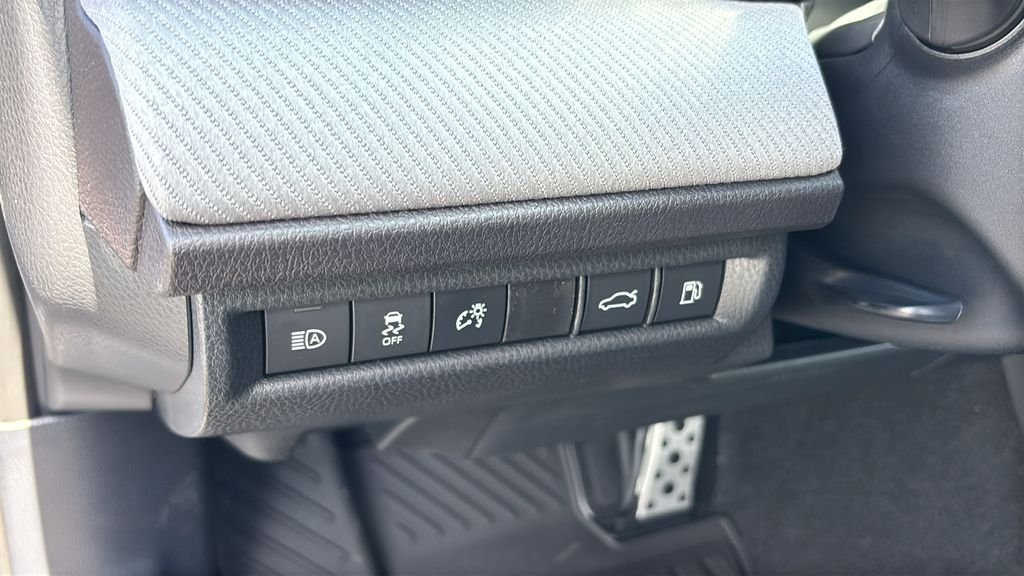New 2026 Toyota Camry SE FWD image 11