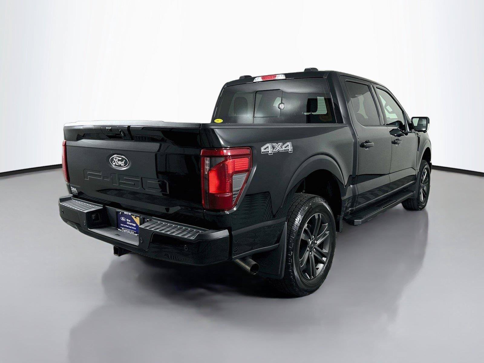Used 2025 Ford F150 XLT w/ Equipment Group 302A MID AWD/4WD image 13