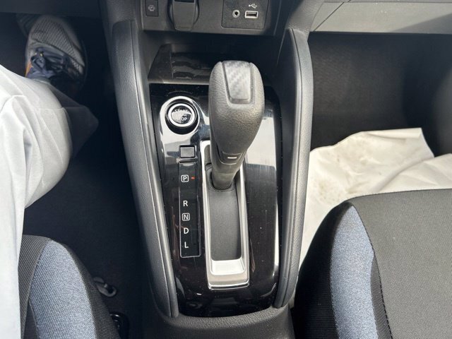 Used 2025 Nissan Versa SV w/ Trunk Package FWD image 15