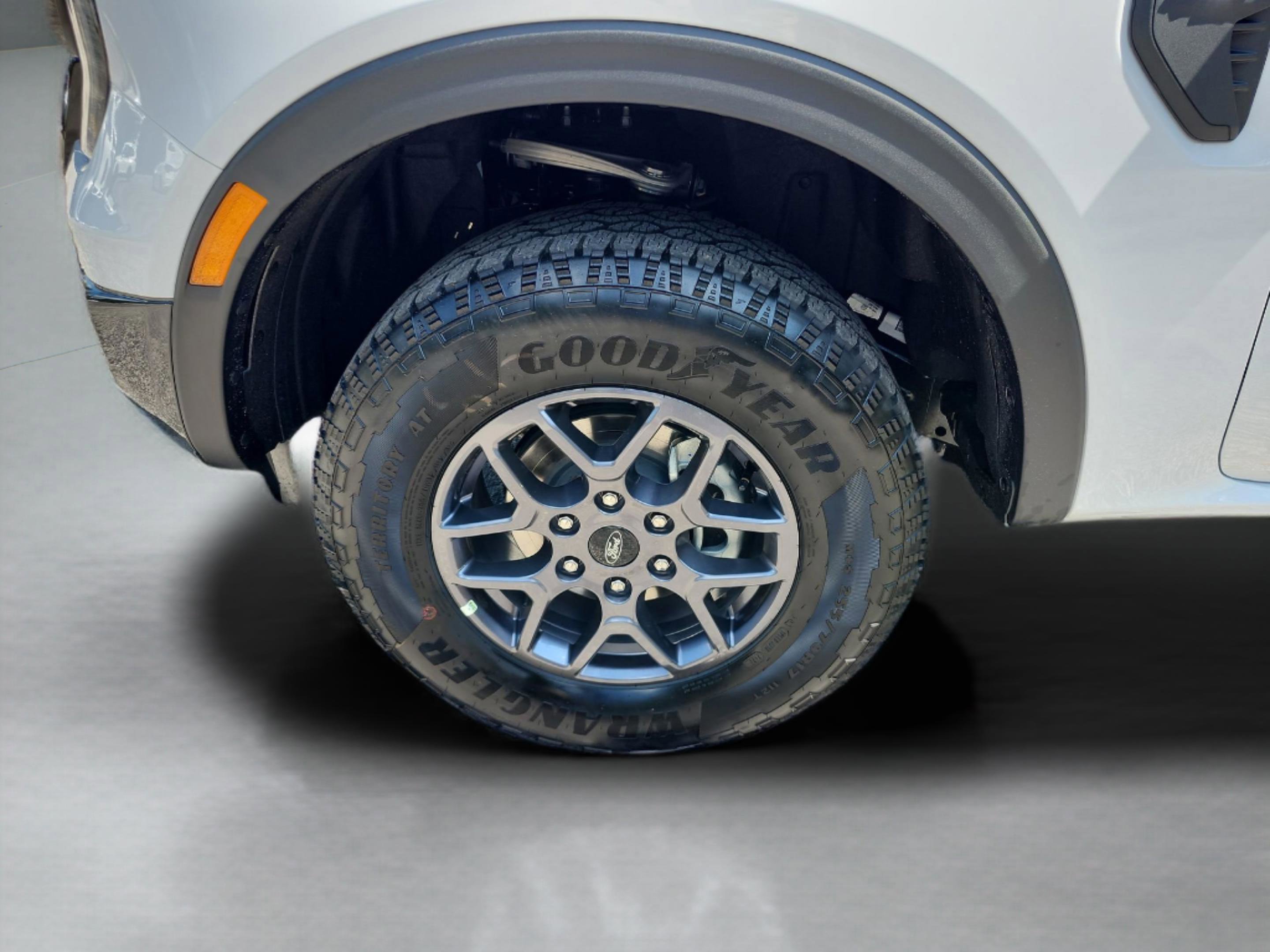 New 2025 Ford Ranger XLT w/ Equipment Group 301A High image 25