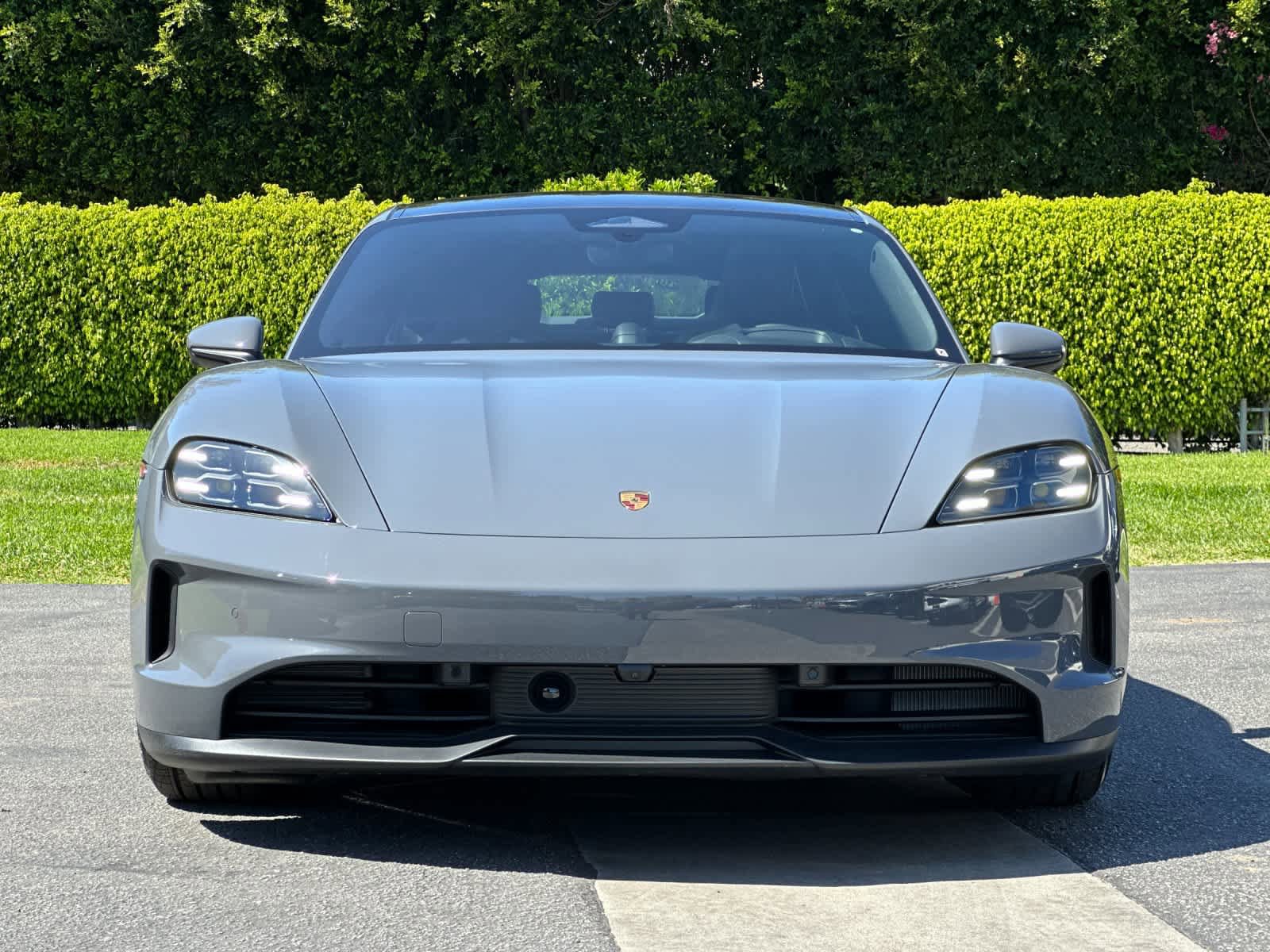 New 2026 Porsche Taycan 4S image 11