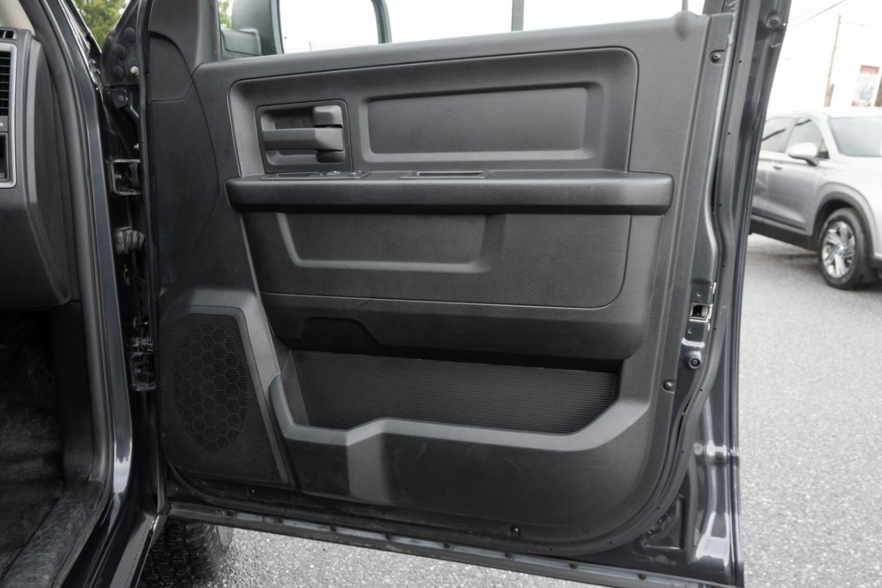 Used 2018 RAM 1500 Tradesman w/ Protection Group AWD/4WD image 37