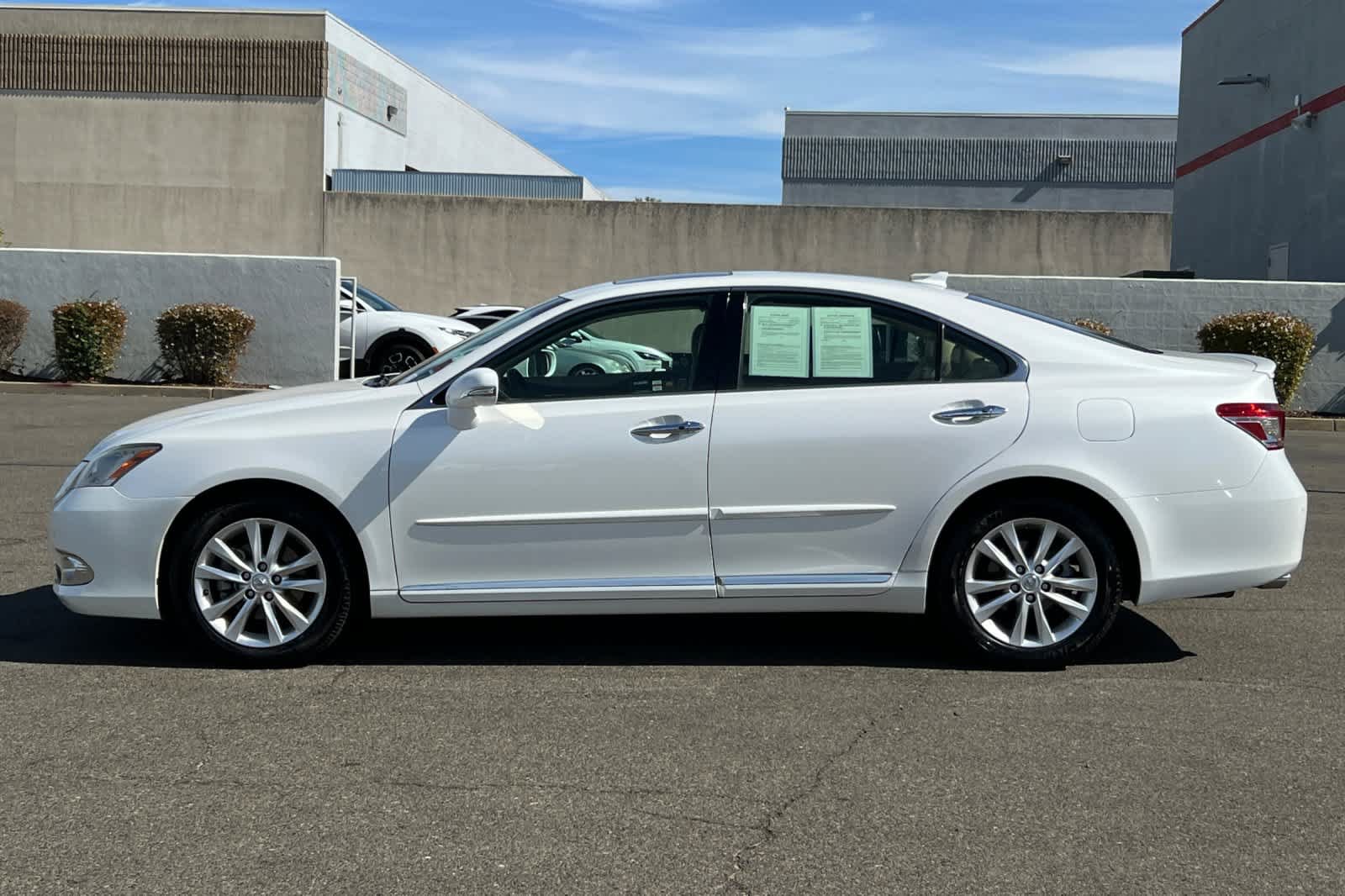 Used 2011 Lexus ES 350 FWD image 9