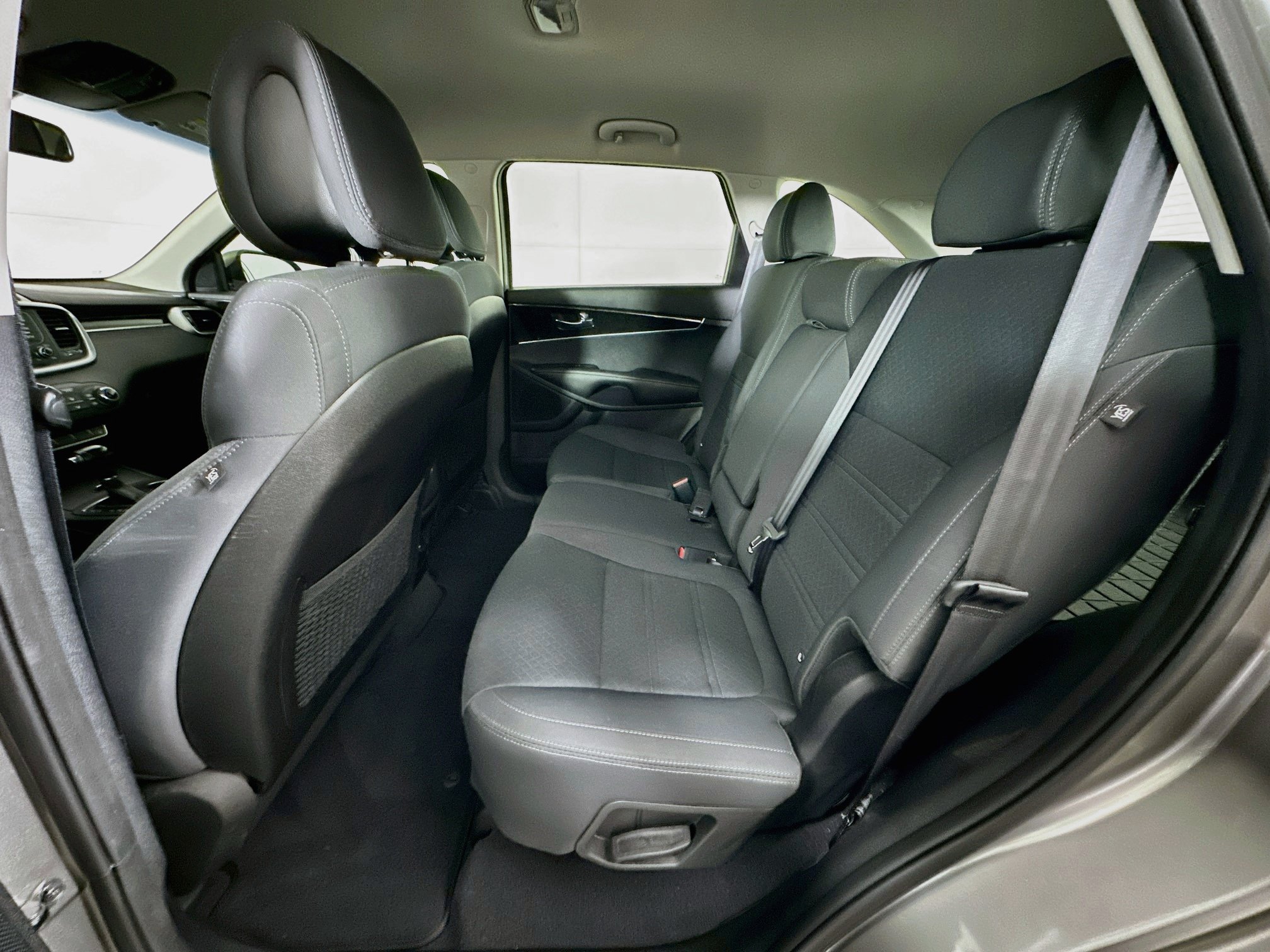 Used 2016 Kia Sorento FWD w/ LX Convenience Package image 25