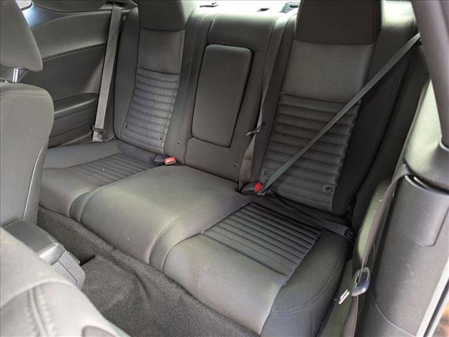 Used 2013 Dodge Challenger R/T RWD image 13
