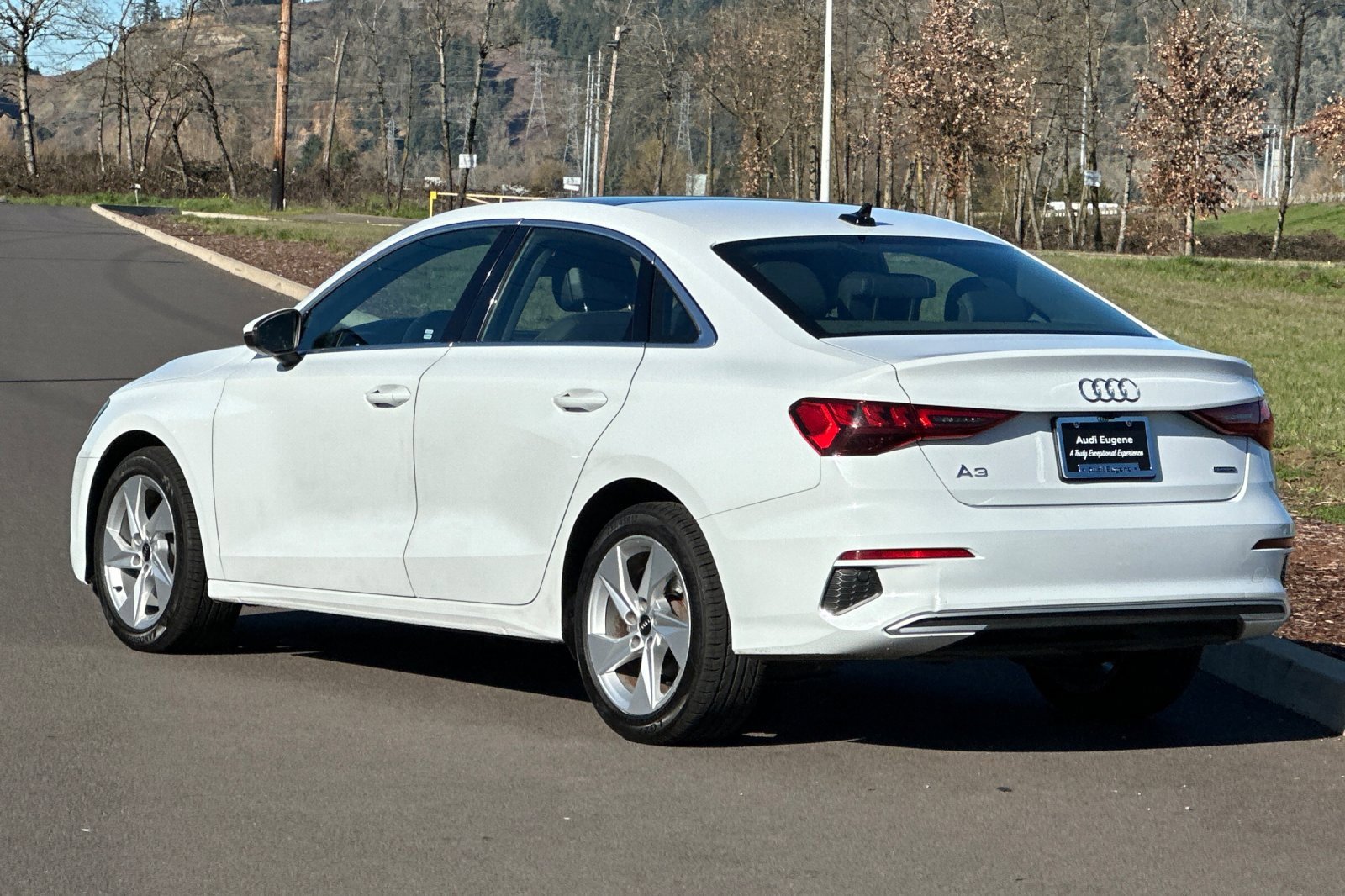 Used 2022 Audi A3 2.0T Premium image 5