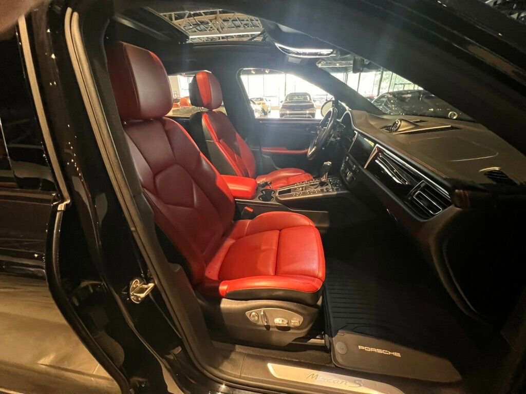Used 2020 Porsche Macan S image 16