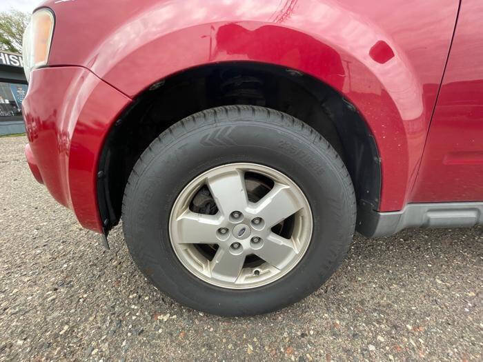 Used 2010 Ford Escape XLT AWD/4WD image 12