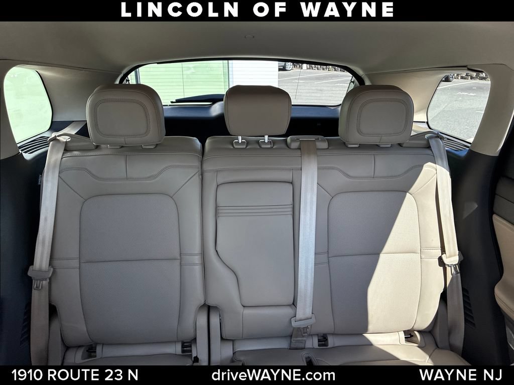 Certified 2022 Lincoln Corsair AWD w/ Equipment Group 101A image 14