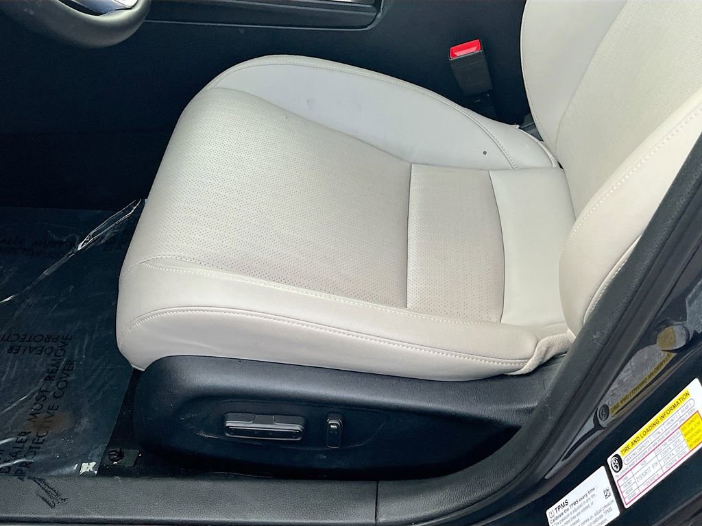 Used 2024 Honda Civic EX-L image 18