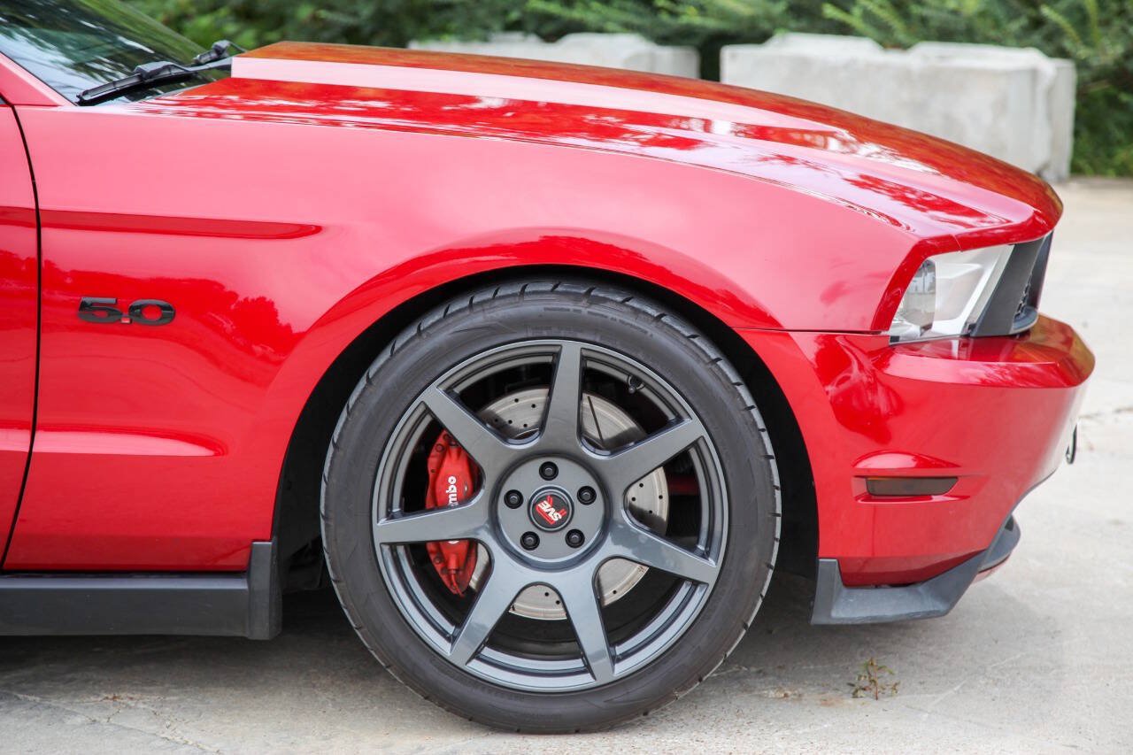Used 2011 Ford Mustang GT Premium w/ Electronics Pkg RWD image 37