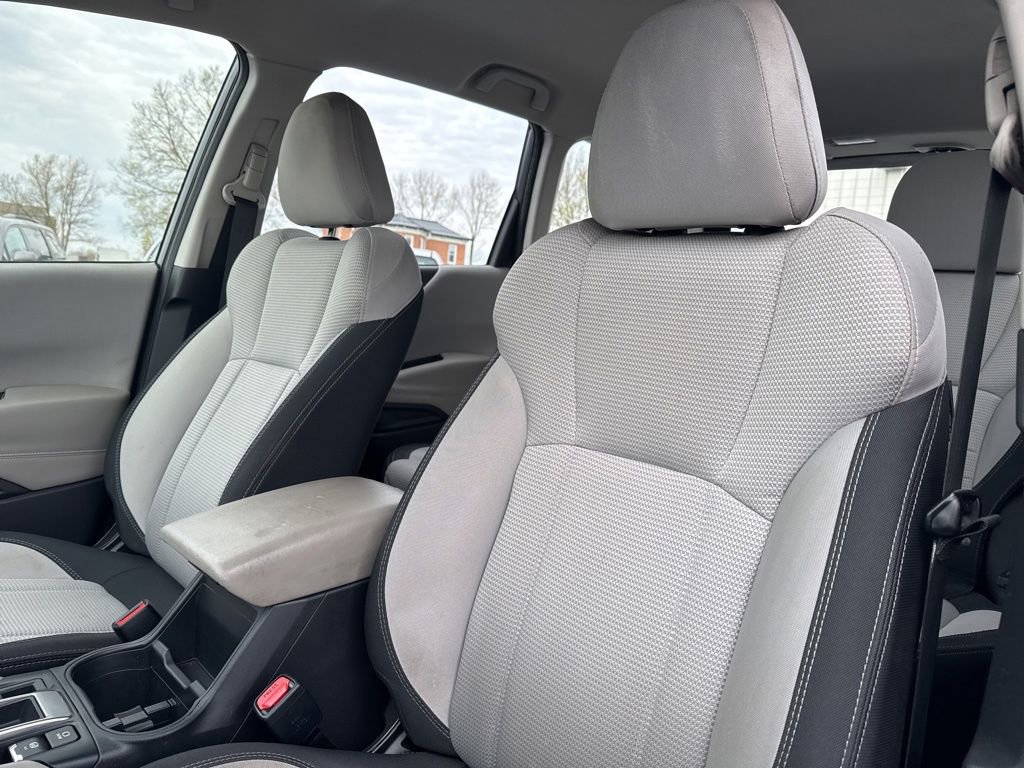 Used 2023 Subaru Forester AWD/4WD image 30
