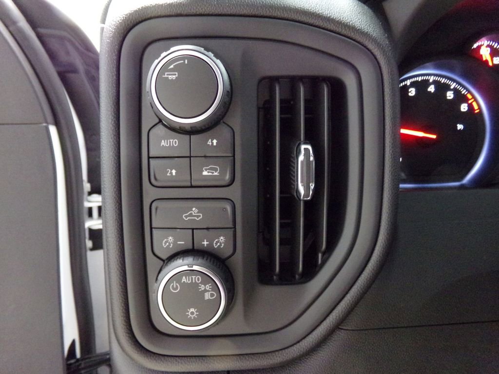 New 2026 Chevrolet Silverado 1500 W/T w/ WT Value Package image 24