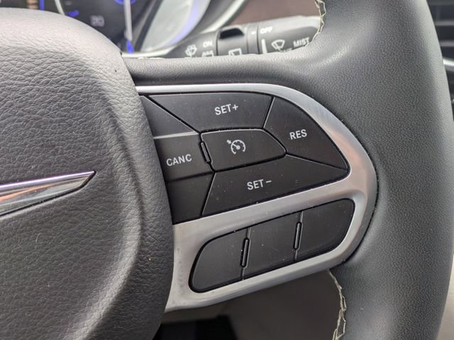 Used 2023 Chrysler Voyager LX image 26