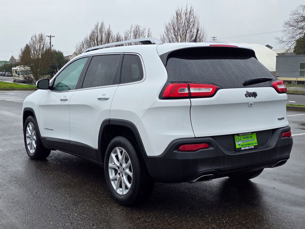 Used 2015 Jeep Cherokee Latitude w/ Comfort/Convenience Group FWD image 3