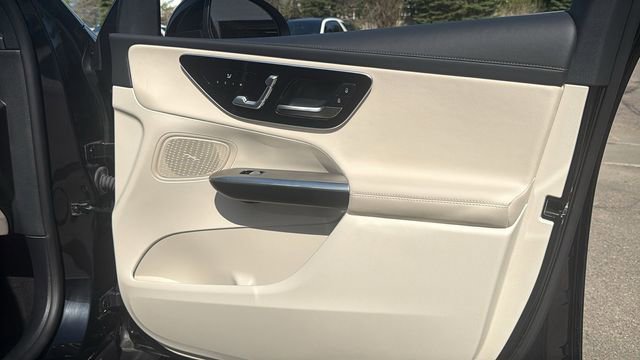 Certified 2024 Mercedes-Benz GLC 300 4MATIC image 12
