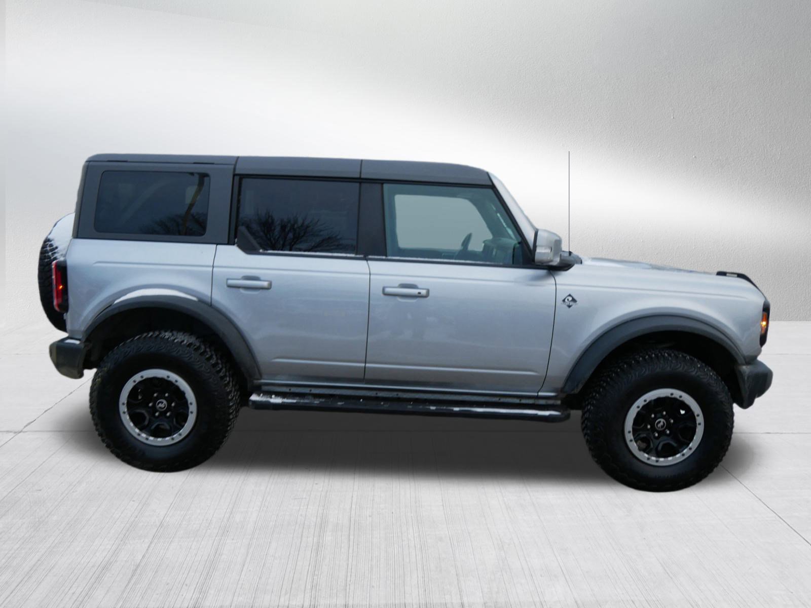 Certified 2023 Ford Bronco Outer Banks image 8