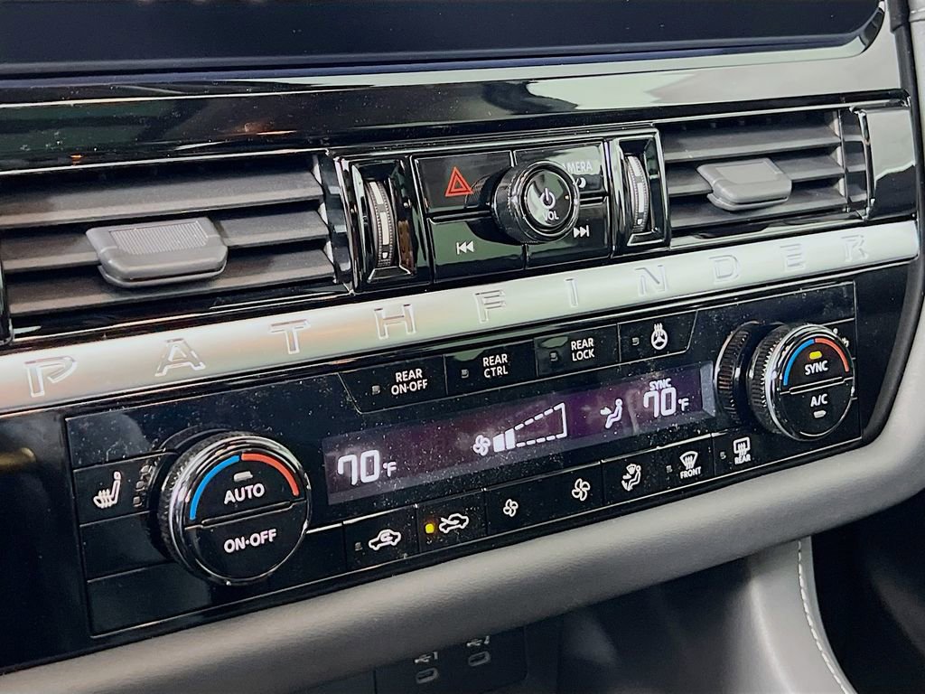 New 2026 Nissan Pathfinder SV image 14
