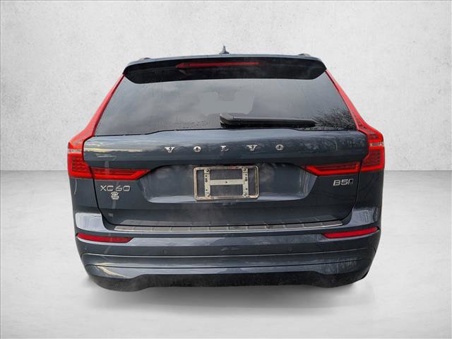 Used 2022 Volvo XC60 B5 Momentum w/ Advanced Package image 6