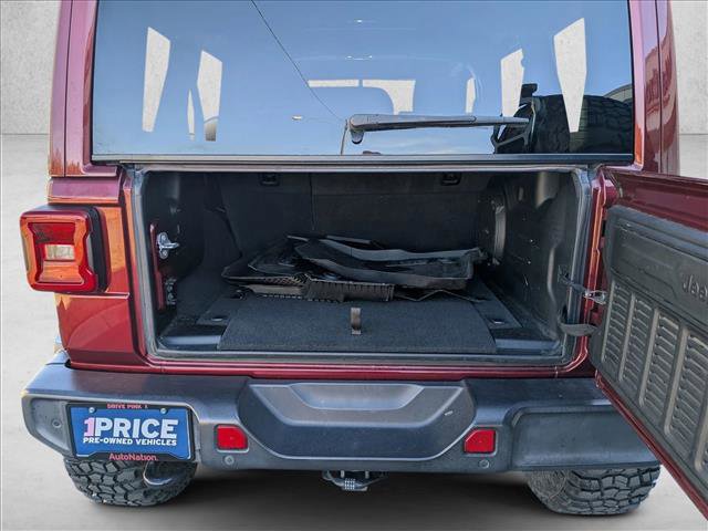 Used 2021 Jeep Wrangler Unlimited Sahara image 7