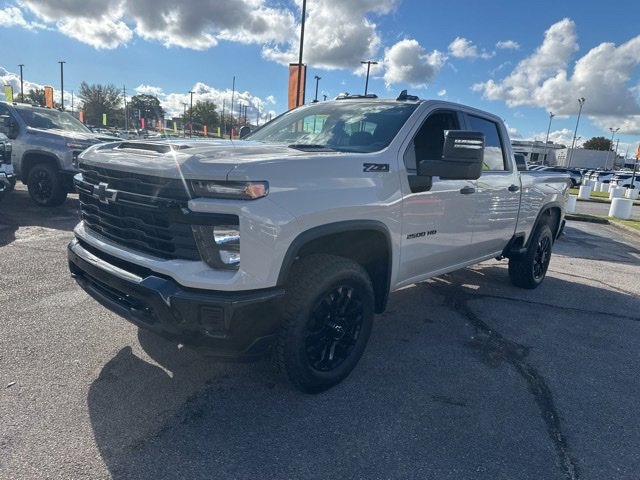 New 2026 Chevrolet Silverado 2500 Custom w/ Custom Value Package image 7